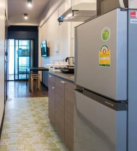 T4 Two Bedrooms Full Kitchen/1 Min To Bts * 曼谷