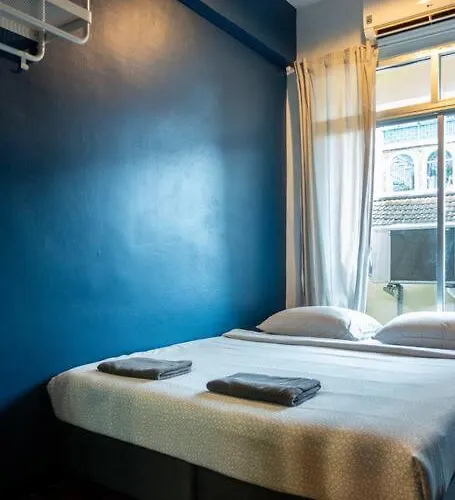 公寓 T4 Two Bedrooms Full Kitchen/1 Min To Bts 曼谷
